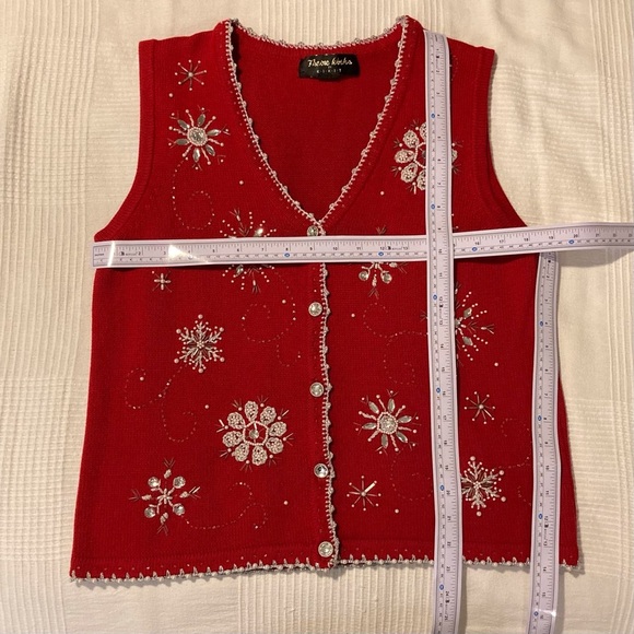 Theme Works by Kikit Sparkly Red Sweater Vest | Size M | Grannycore | Holiday - Picture 7 of 8